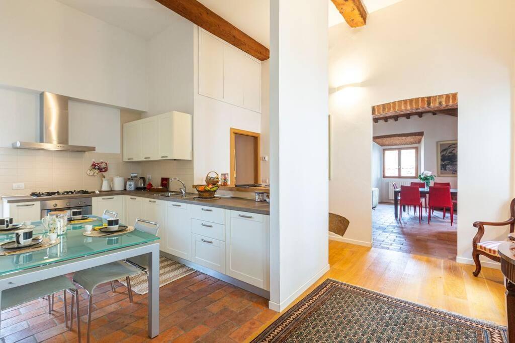 Dreaming Apartment In An Ancient Tower Флоренция Екстериор снимка